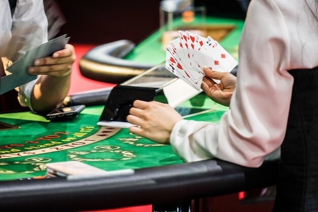 wakai live blackjack table with real dealer and betting interface on mobile screen